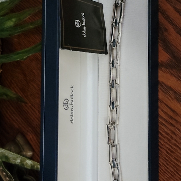 Brand New DOLAN BULLOCK BRACELET - Picture 2 of 4